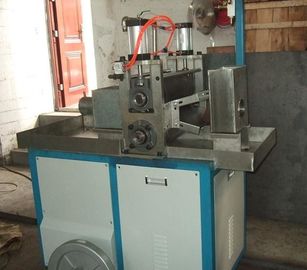 China Small Plastic Film Blowing Machine Product Width 40 - 200mm SJ35×25-SM350 supplier